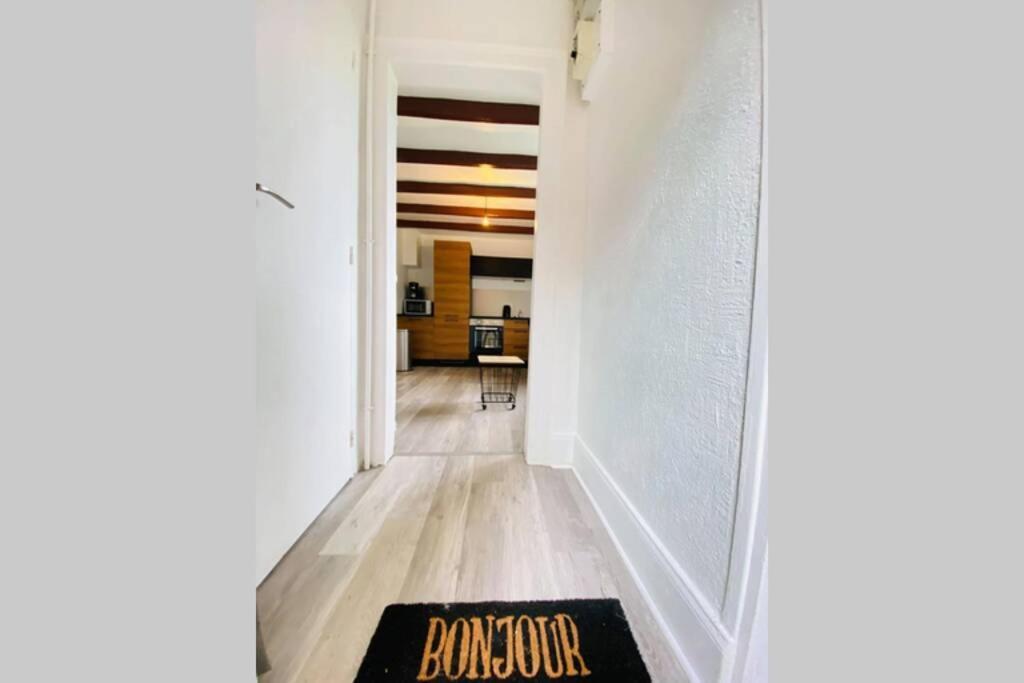 Appartement Cosy Avec Jardin Chaleureux Laon Exteriör bild